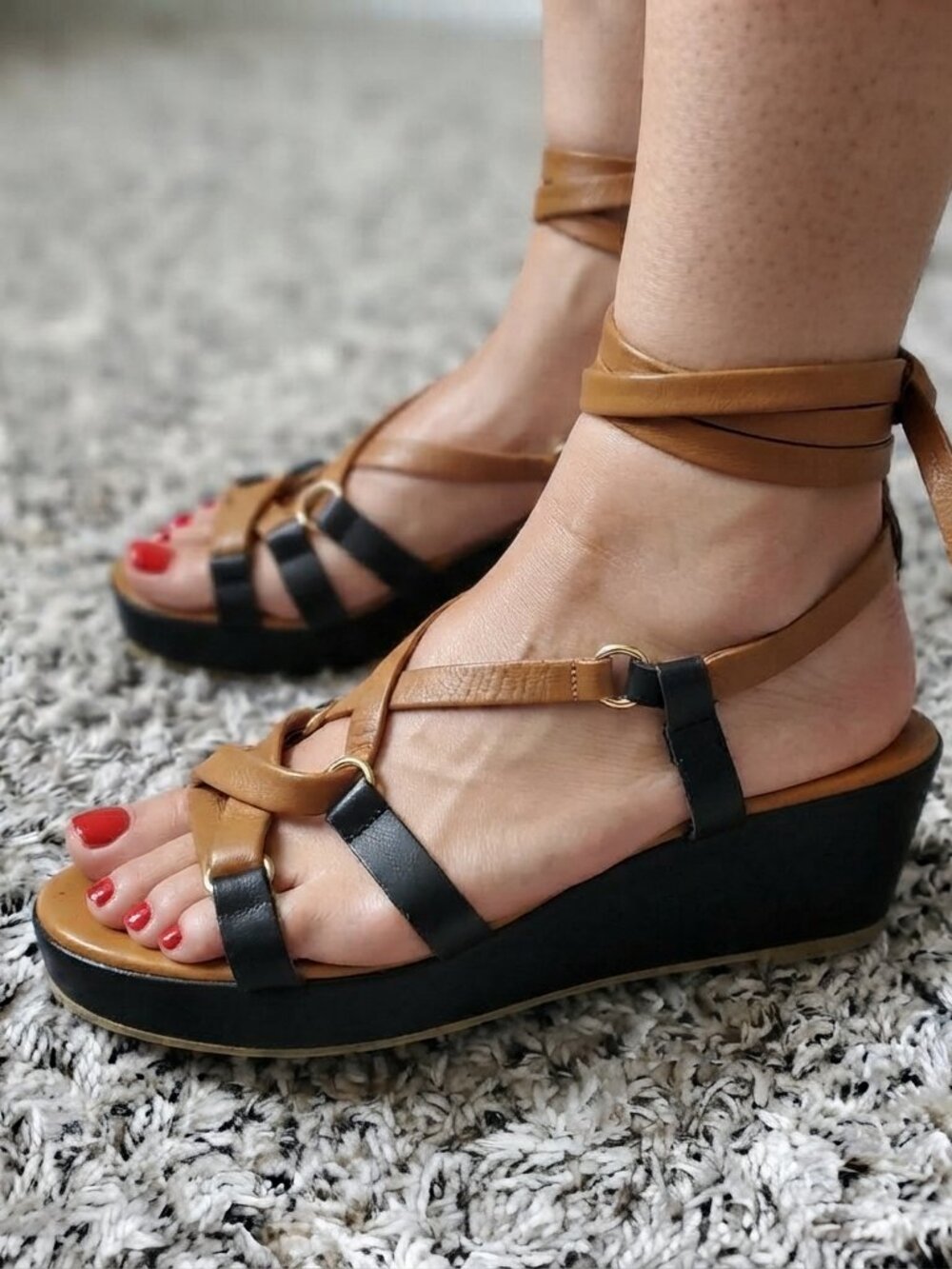 From France Minelli Made in Italy all leather open toe lace up wedge 🌈sandals.